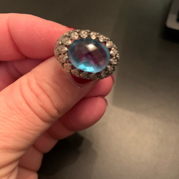 🌸HOST PICK🌸 14K white gold ring with 45 small Diamonds and blue topaz stone. - Picture 8 of 13